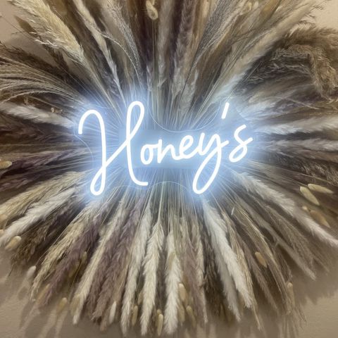 Honey’s Salon & Spa- formerly Jones & Co, beauty salon in Sikeston, MO